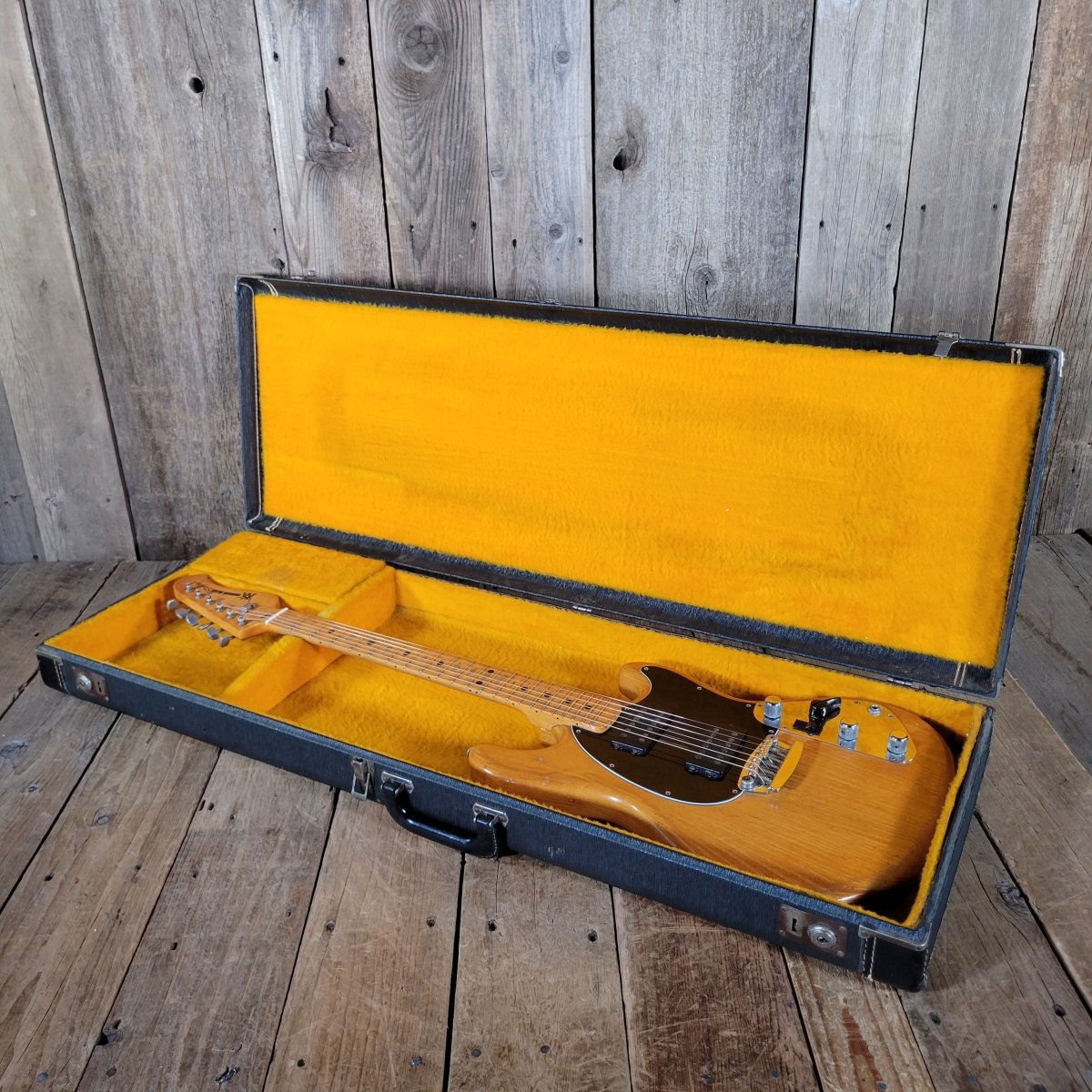 Music Man Stingray 1 1978 With Hard Case - Mahar's Vintage Guitars