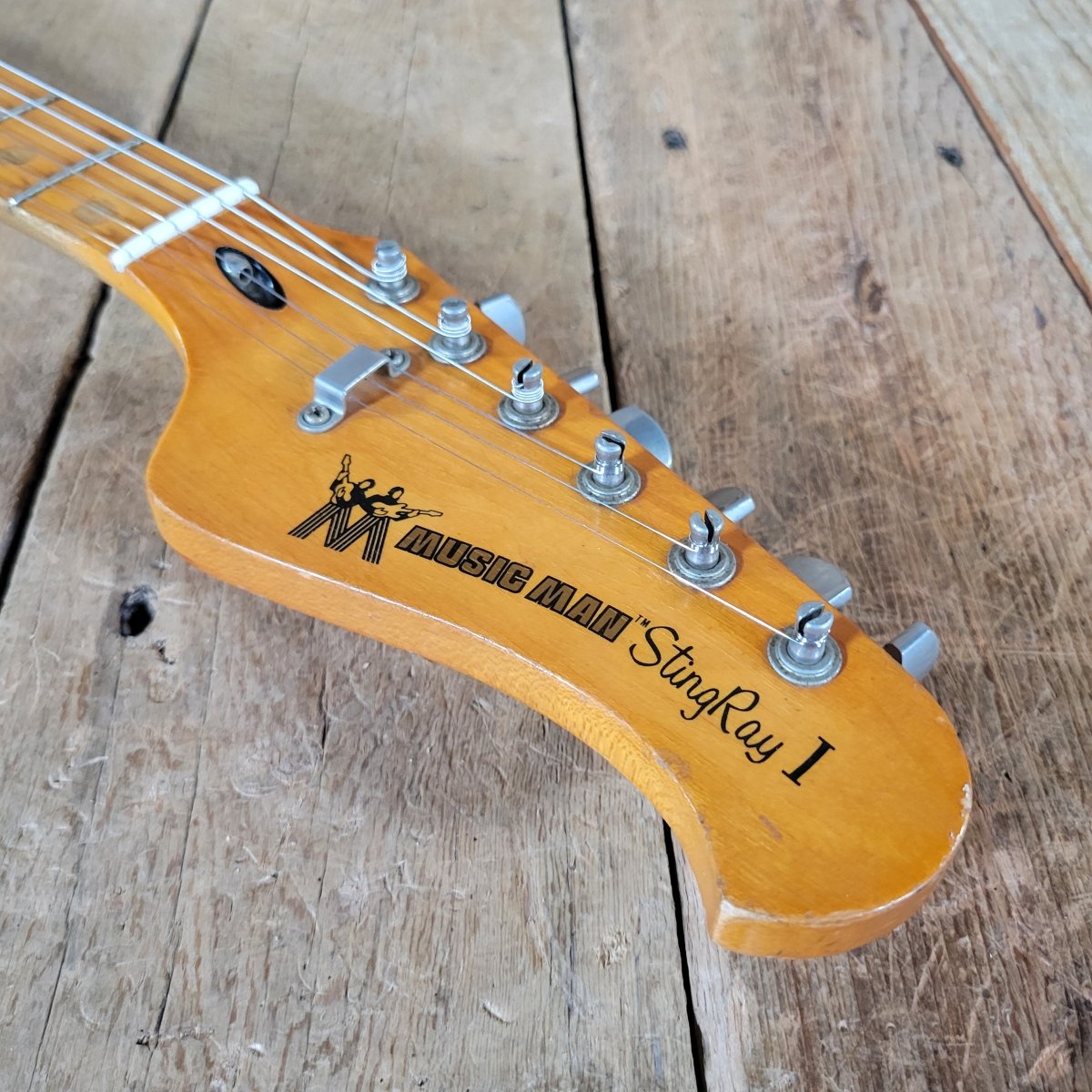 Music Man Stingray 1 1978 With Hard Case - Mahar's Vintage Guitars