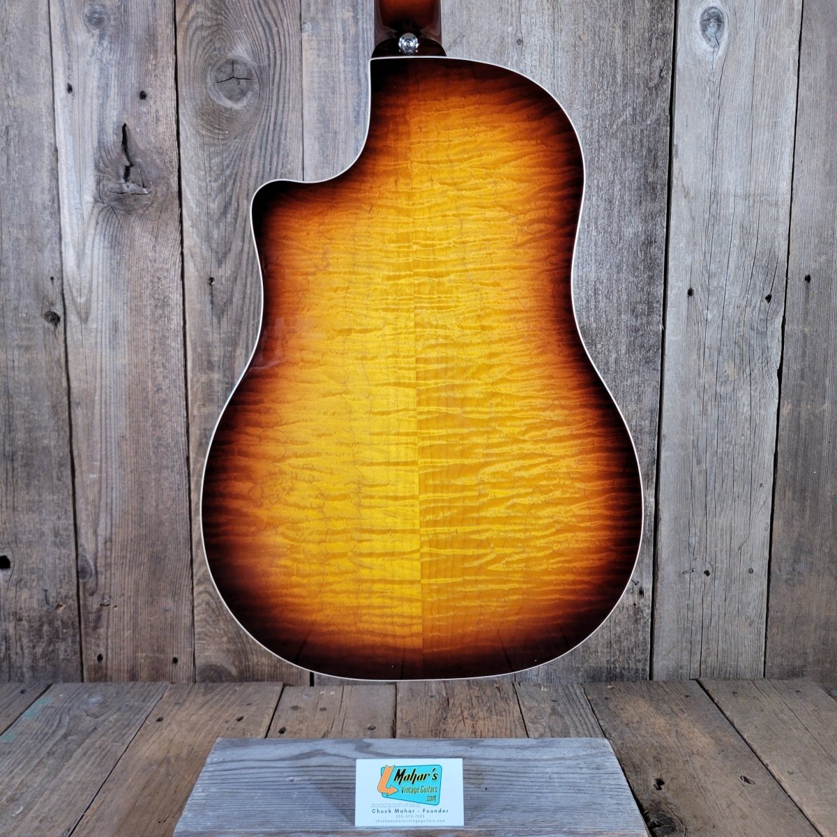 National 2016 Solid Rocket Resonator Sunburst Maple Hot Plate Near Mint - Mahar's Vintage Guitars