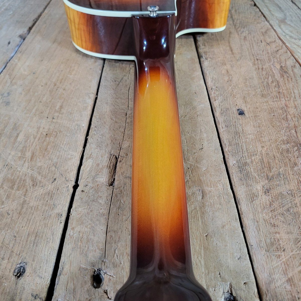 National 2016 Solid Rocket Resonator Sunburst Maple Hot Plate Near Mint - Mahar's Vintage Guitars