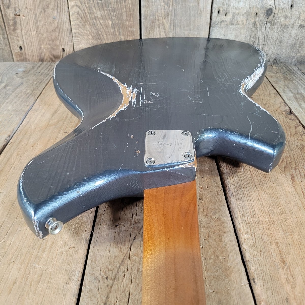 Novo Serus J 2022 - Mahar's Vintage Guitars