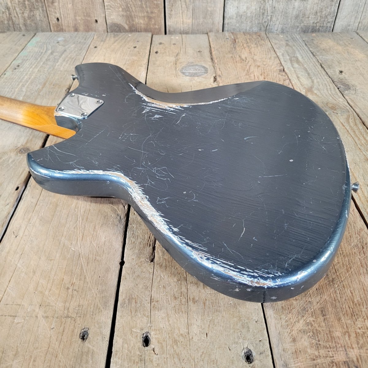 Novo Serus J 2022 - Mahar's Vintage Guitars