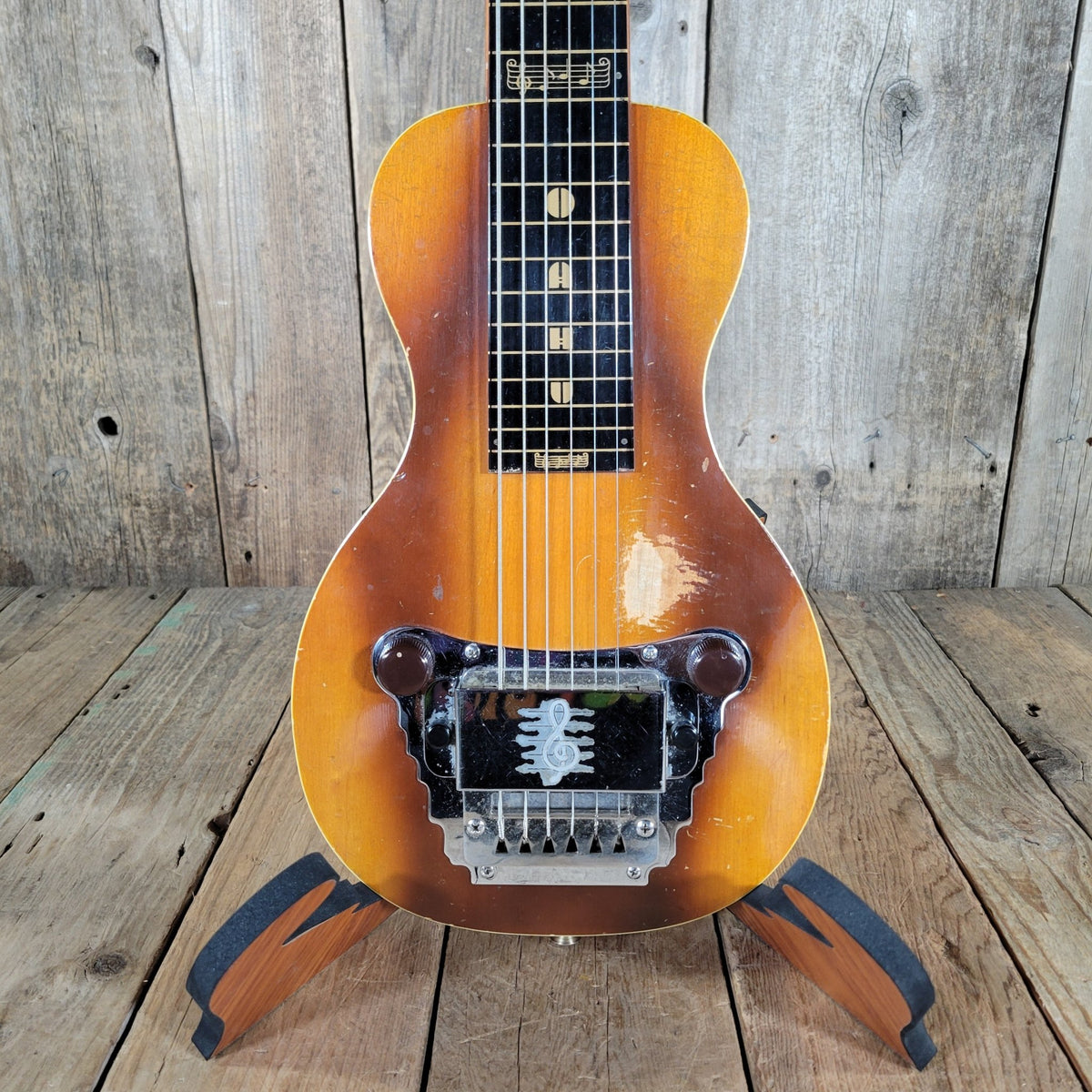 Oahu Diana Lap Steel 1951 – Long Scale Vintage Slide Guitar with Original Electronics - Mahar's Vintage Guitars