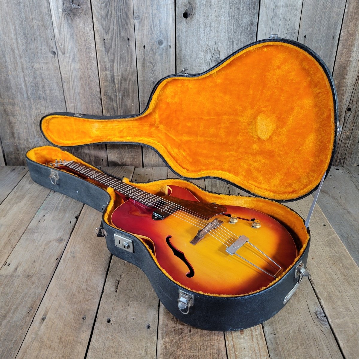ON HOLD - Gibson 1961 ES-125TC Cherry Sunburst Electric Guitar Excellent - Mahar's Vintage Guitars