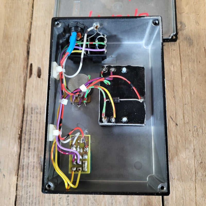 Pete Cornish TB - 83X 2014 Treble Boost - Mahar's Vintage Guitars