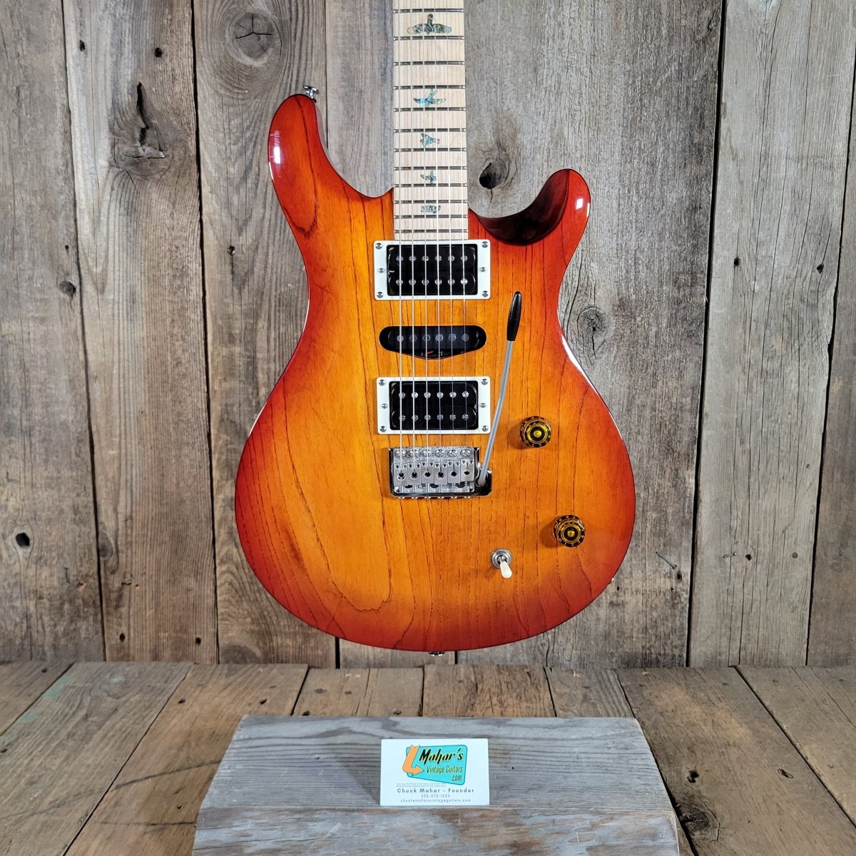 PRS 2025 SE Swamp Ash Special Vintage Sunburst Near Mint - Mahar's Vintage Guitars