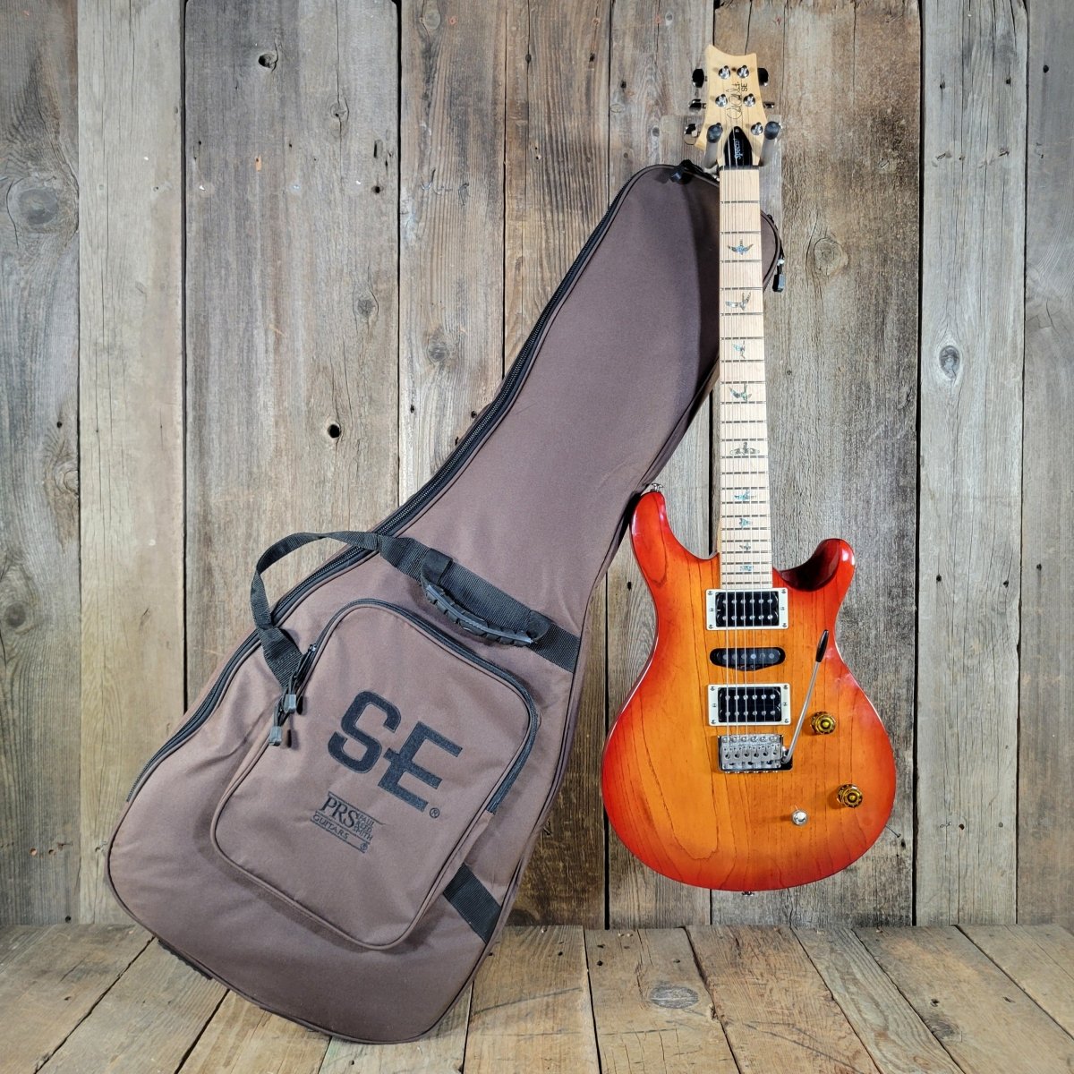 PRS 2025 SE Swamp Ash Special Vintage Sunburst Near Mint - Mahar's Vintage Guitars