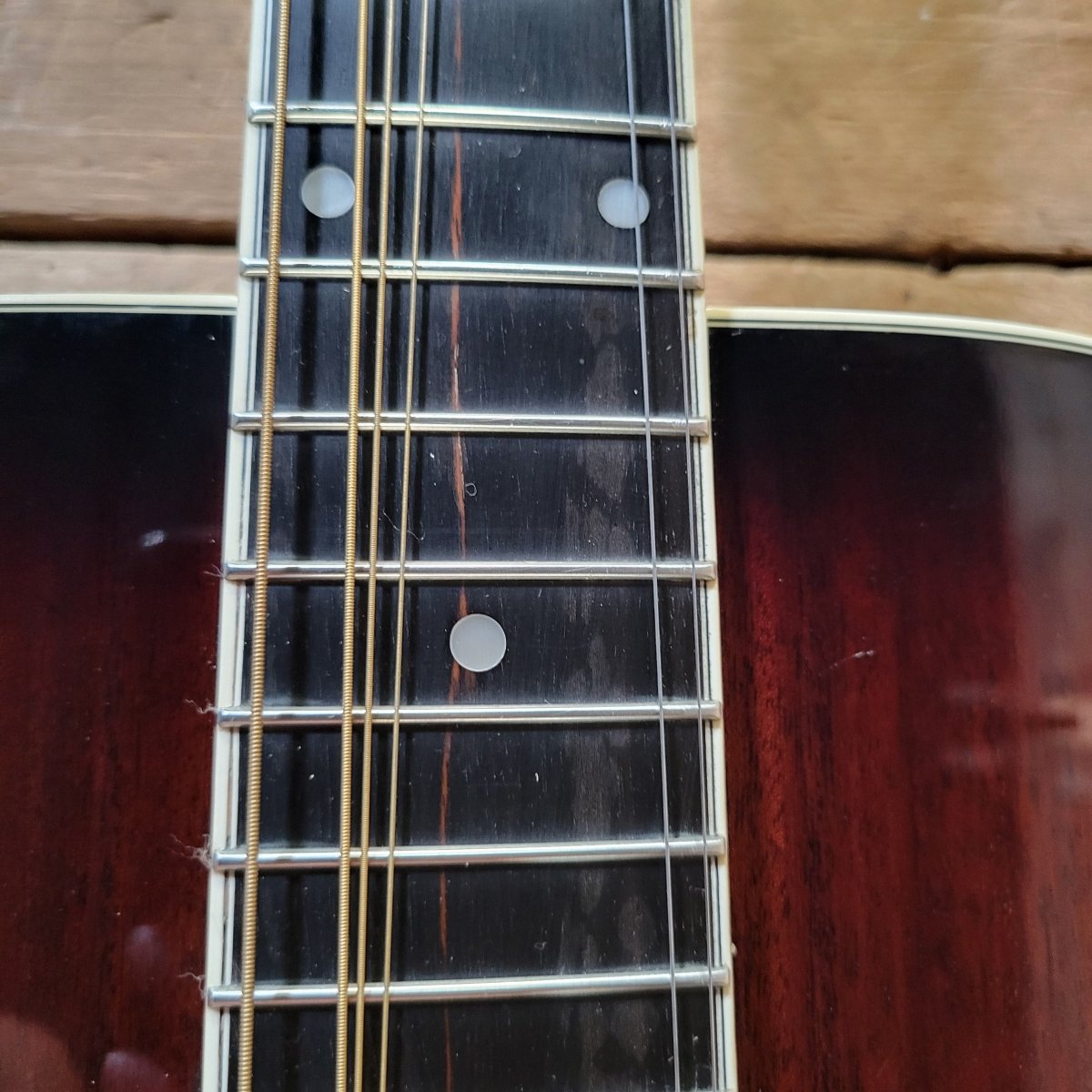 Recording King RR-50-VS Round Neck Resonator Guitar w/ Hard Case - Mahar's Vintage Guitars