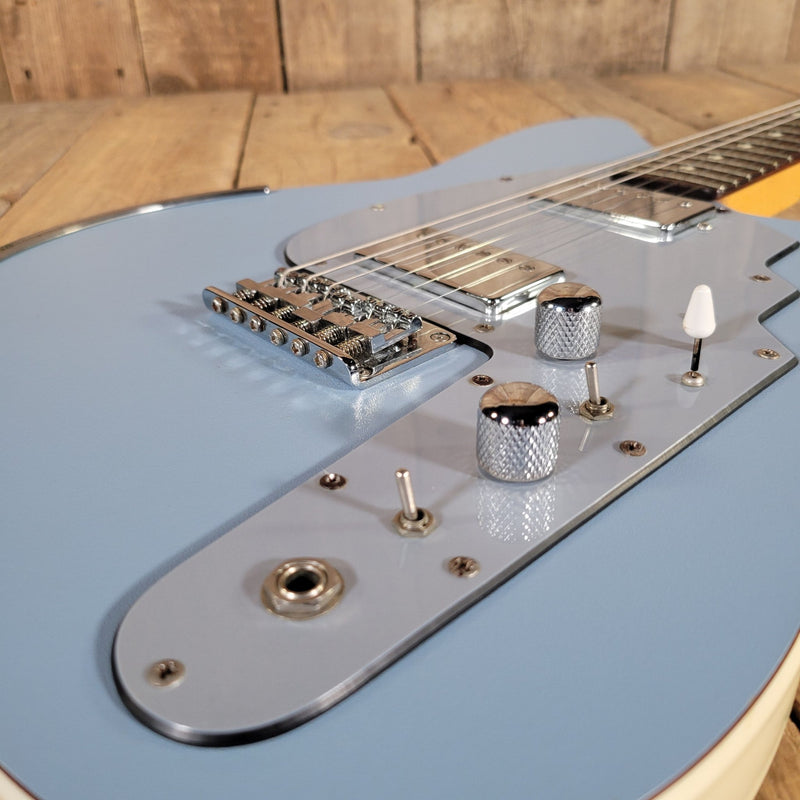 Reverend Rocco Electric Guitar – USA - Made, Railhammer Pickups, Unique Offset Design - Mahar's Vintage Guitars