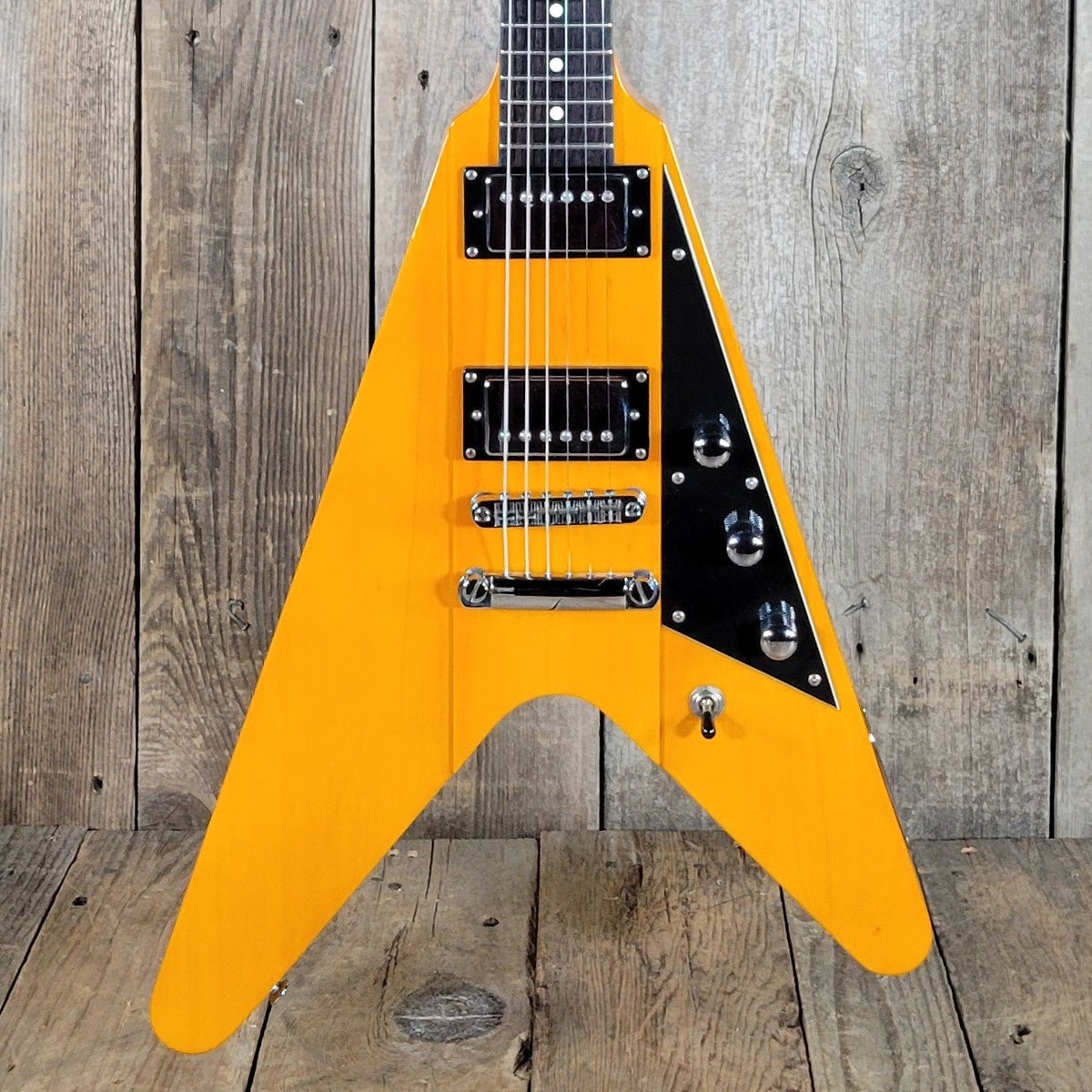 Reverend Volcano 2008 Korina V - Style Electric Guitar – Vintage Tone & Modern Playability - Mahar's Vintage Guitars