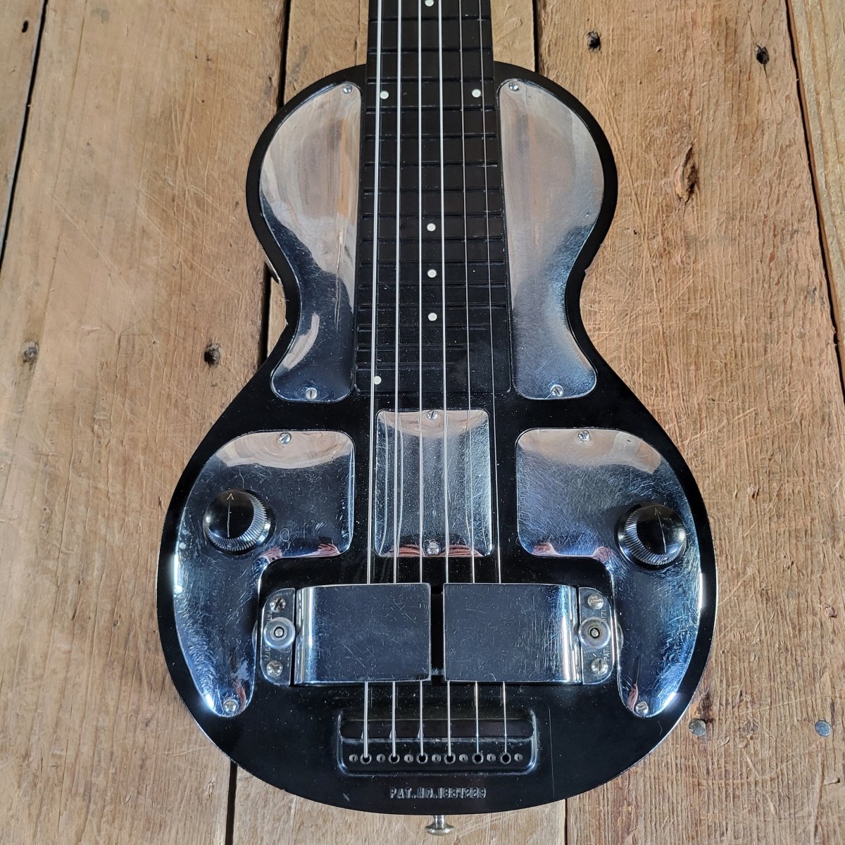 Rickenbacher Model B Electro 1938 Bakelite Lap Steel Excellent - Mahar's Vintage Guitars