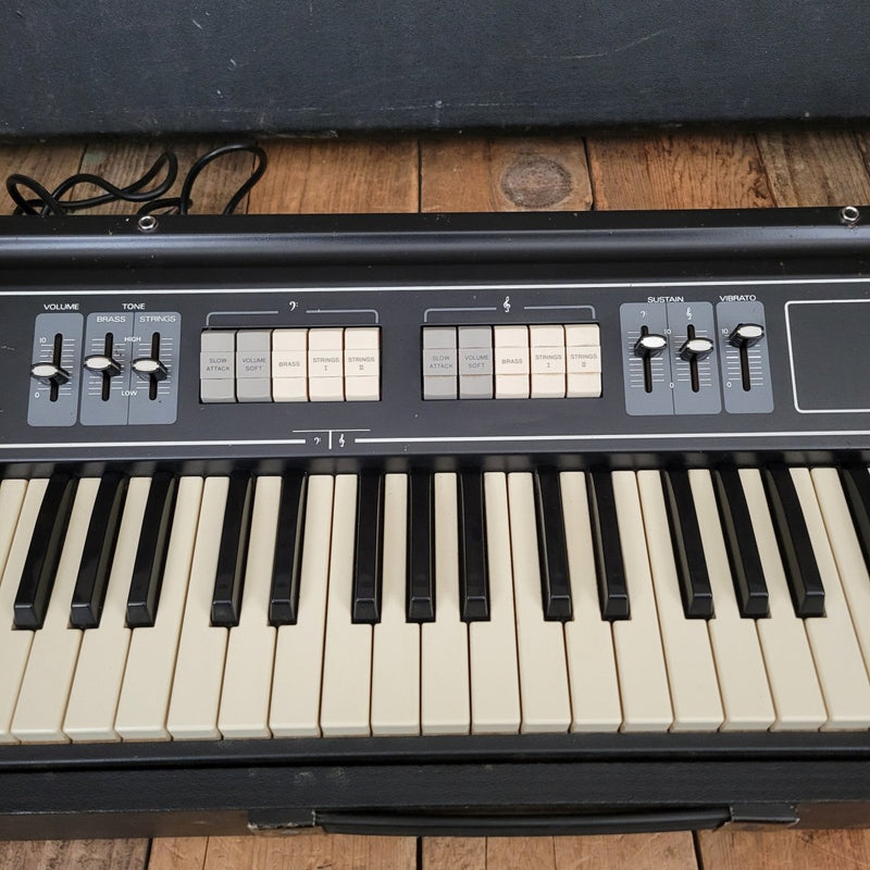 Roland RS - 101 Brass and Strings Analog Synthesizer 1975 - 1976 - Mahar's Vintage Guitars