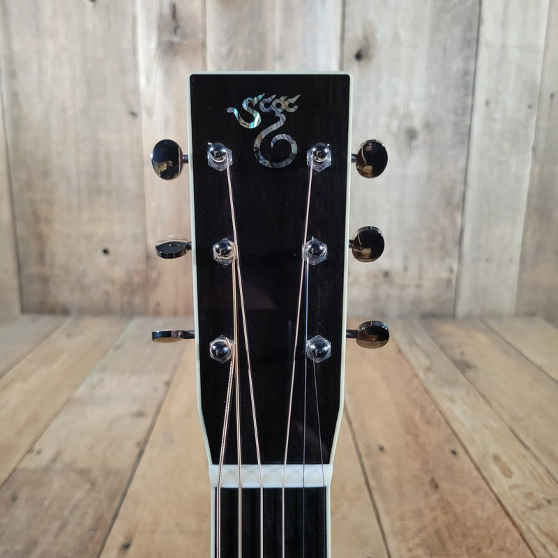 Santa Cruz 00 Cedar & AAAA Koa 2024 w/ K&K Trinity System Deep Body - Mahar's Vintage Guitars