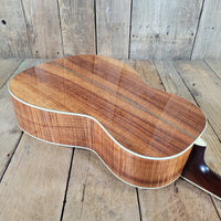 Santa Cruz 00 Cedar & AAAA Koa 2024 w/ K&K Trinity System Deep Body - Mahar's Vintage Guitars