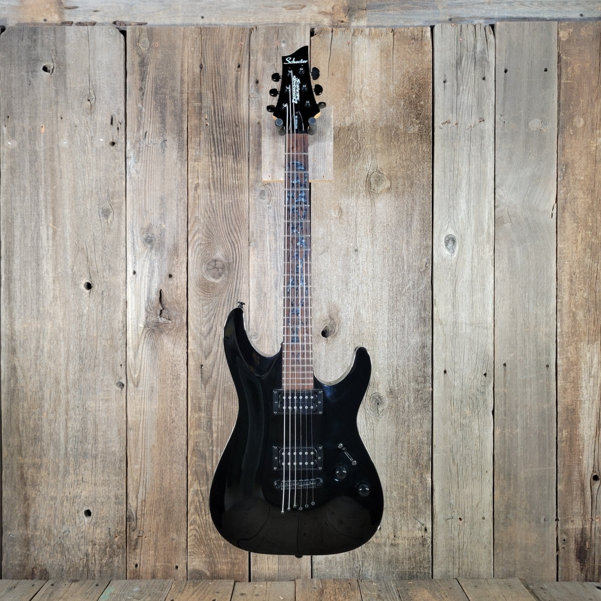 Schecter HotRod 39 with gig bag 2009 - Mahar's Vintage Guitars