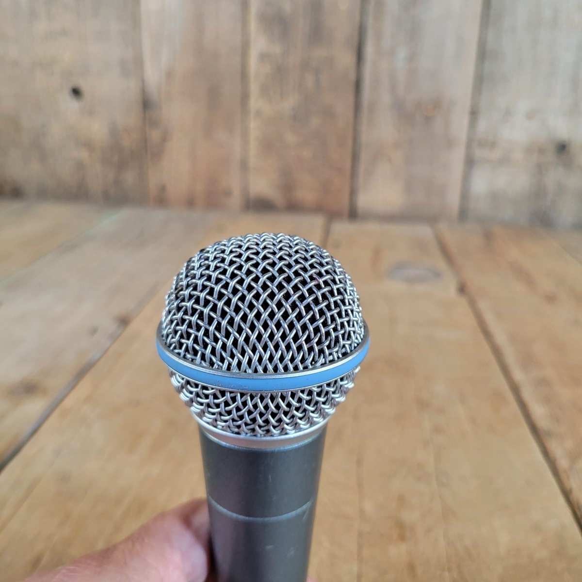 Shure Beta 58a Microphone, Very Good - Mahar's Vintage Guitars