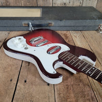 Silvertone 1964 Model 1457 With Tremolo Model Amp In Case - Mahar's Vintage Guitars