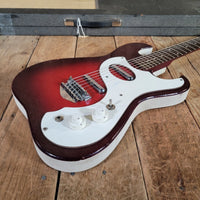 Silvertone 1964 Model 1457 With Tremolo Model Amp In Case - Mahar's Vintage Guitars
