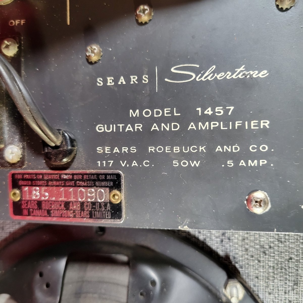 Silvertone 1964 Model 1457 With Tremolo Model Amp In Case - Mahar's Vintage Guitars
