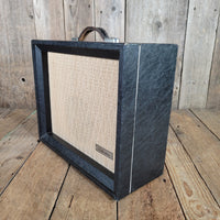 Silvertone Model 1471 1961 - Mahar's Vintage Guitars