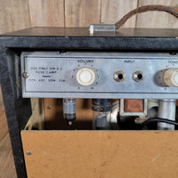 Silvertone Model 1471 1961 - Mahar's Vintage Guitars
