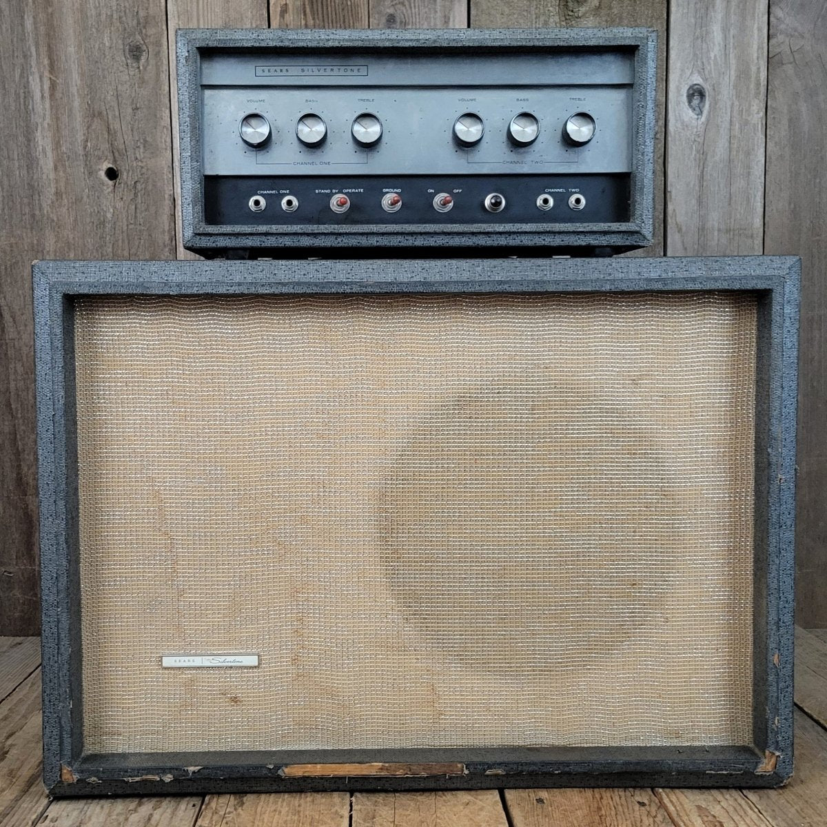 Silvertone Model 1483 Tube Amplifier - 1966 - Mahar's Vintage Guitars