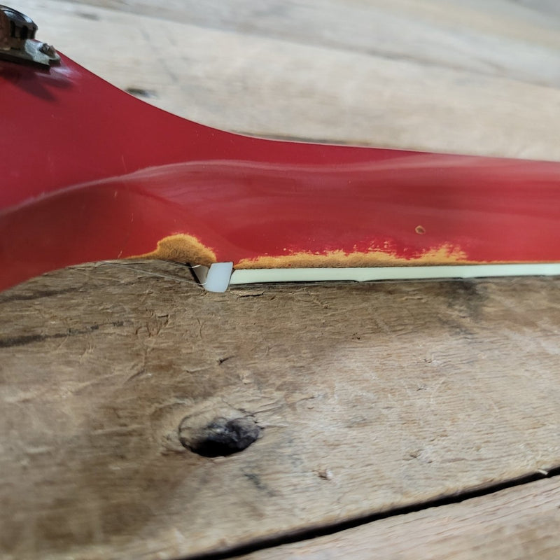 Silvertone Silhouette 1488 1965 w/ Original Case - Mahar's Vintage Guitars