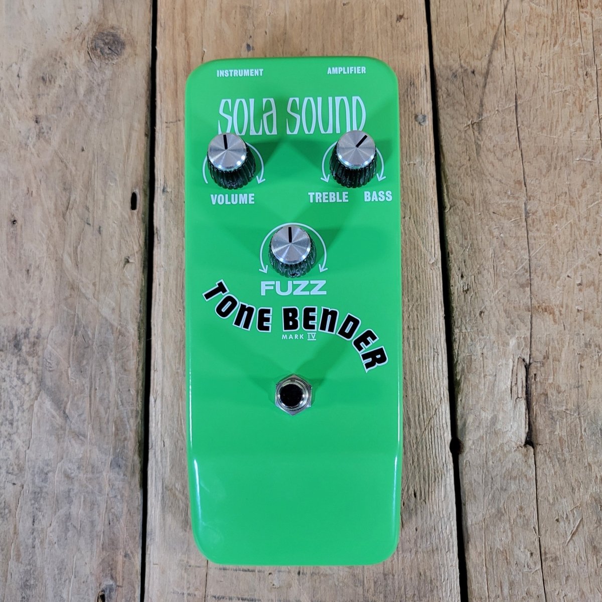 Sola Sound by D*A*M SS - 03 Tone Bender MKIV 2021 Kawasaki Green Serial 31 - Mahar's Vintage Guitars
