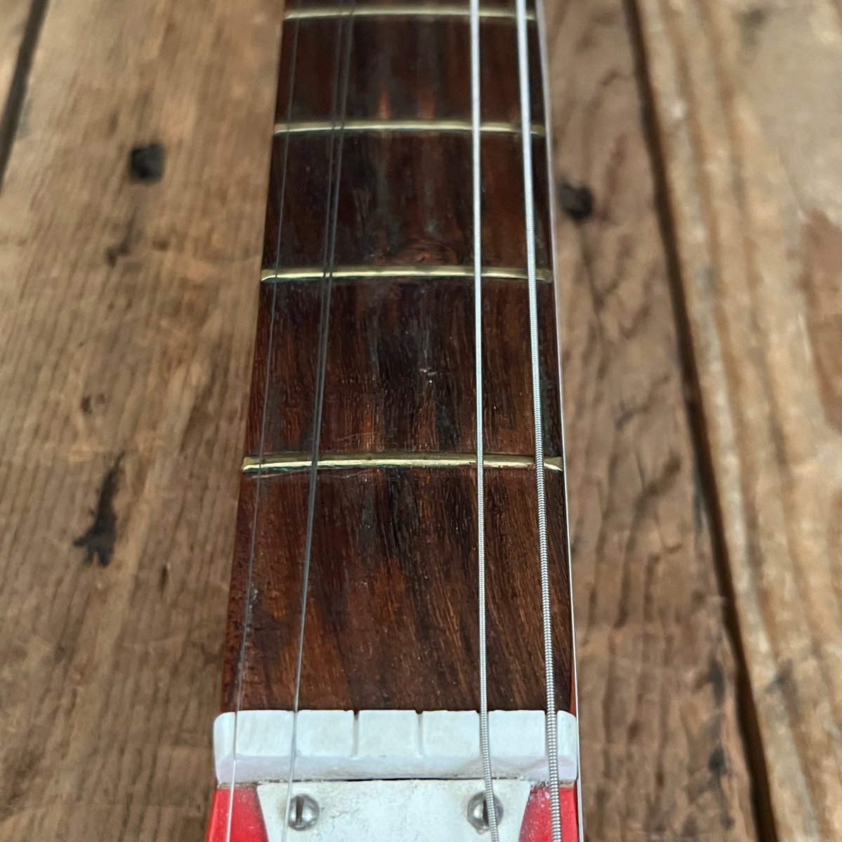 SOLD - Airline Bighorn 1965 Red Vintage Guitar - Mahar's Vintage Guitars