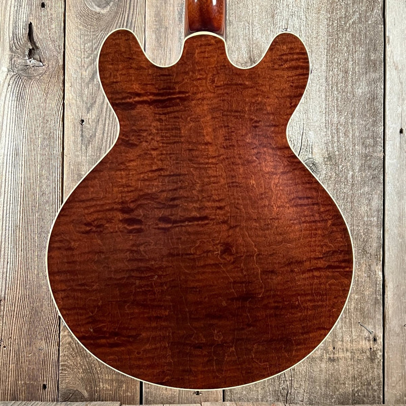 SOLD - Collings I 35LC 2015 Walnut - Mahar's Vintage Guitars