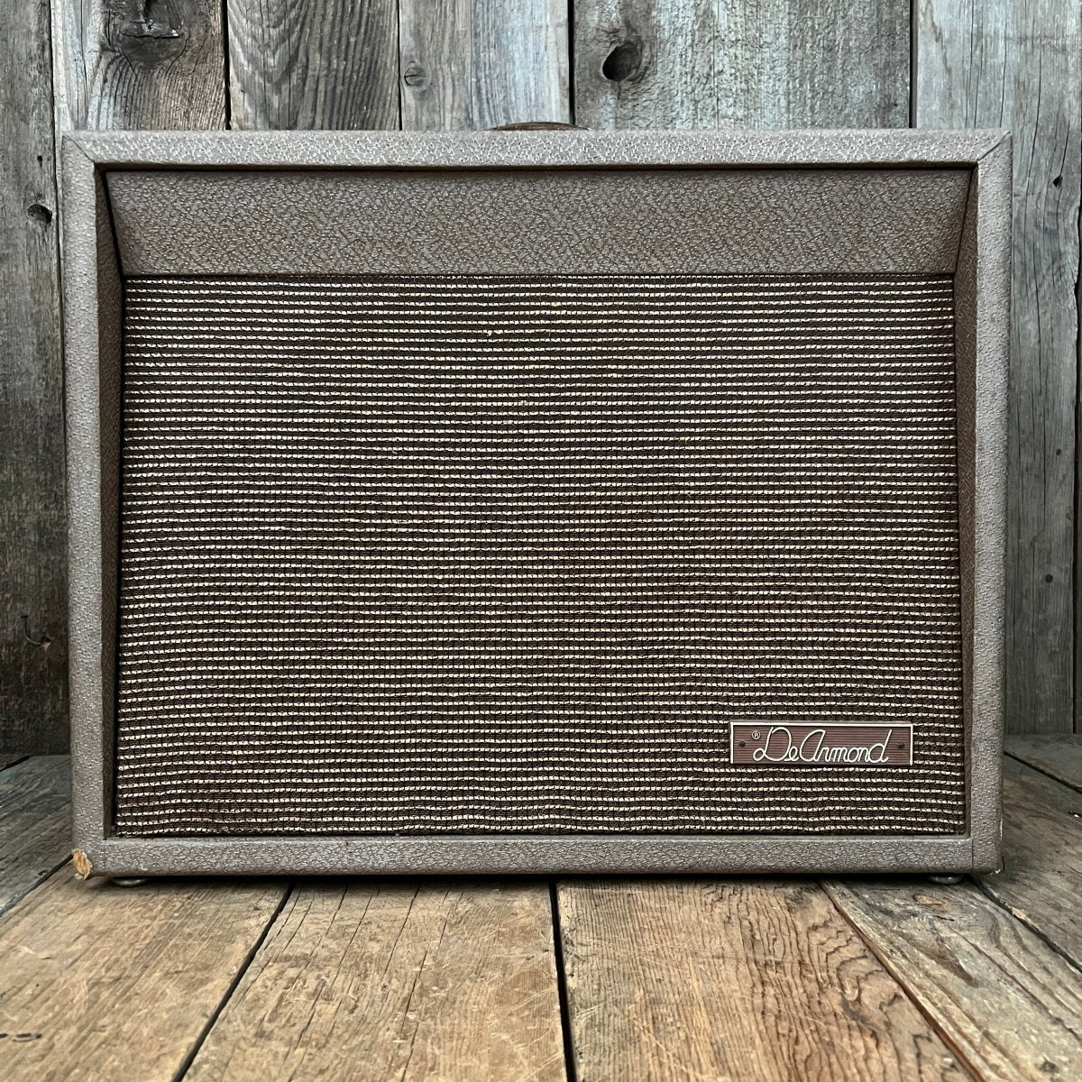 SOLD - DeArmond R15T 12" Vintage Guitar Amp 1960 - Mahar's Vintage Guitars