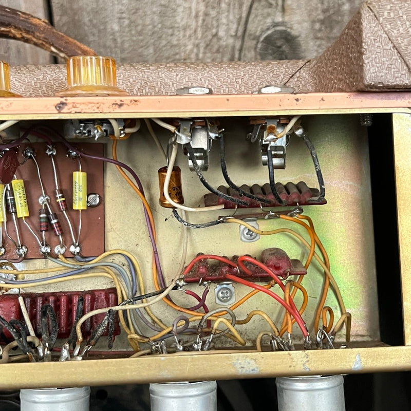 SOLD - DeArmond R15T 12" Vintage Guitar Amp 1960 - Mahar's Vintage Guitars