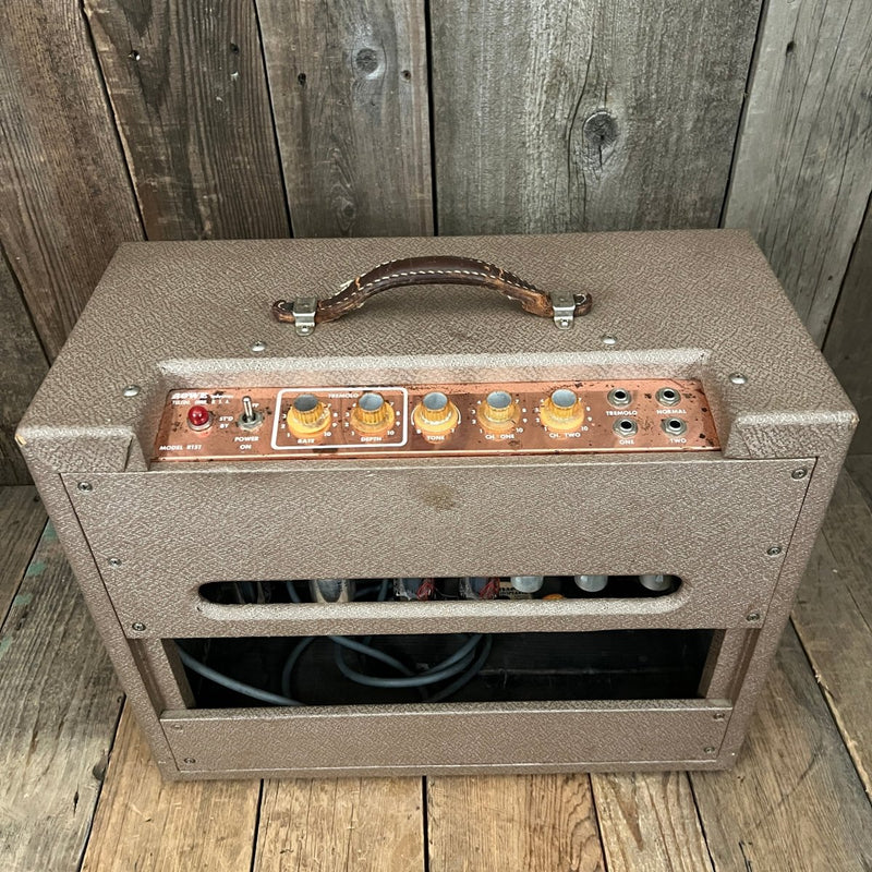 SOLD - DeArmond R15T 12" Vintage Guitar Amp 1960 - Mahar's Vintage Guitars