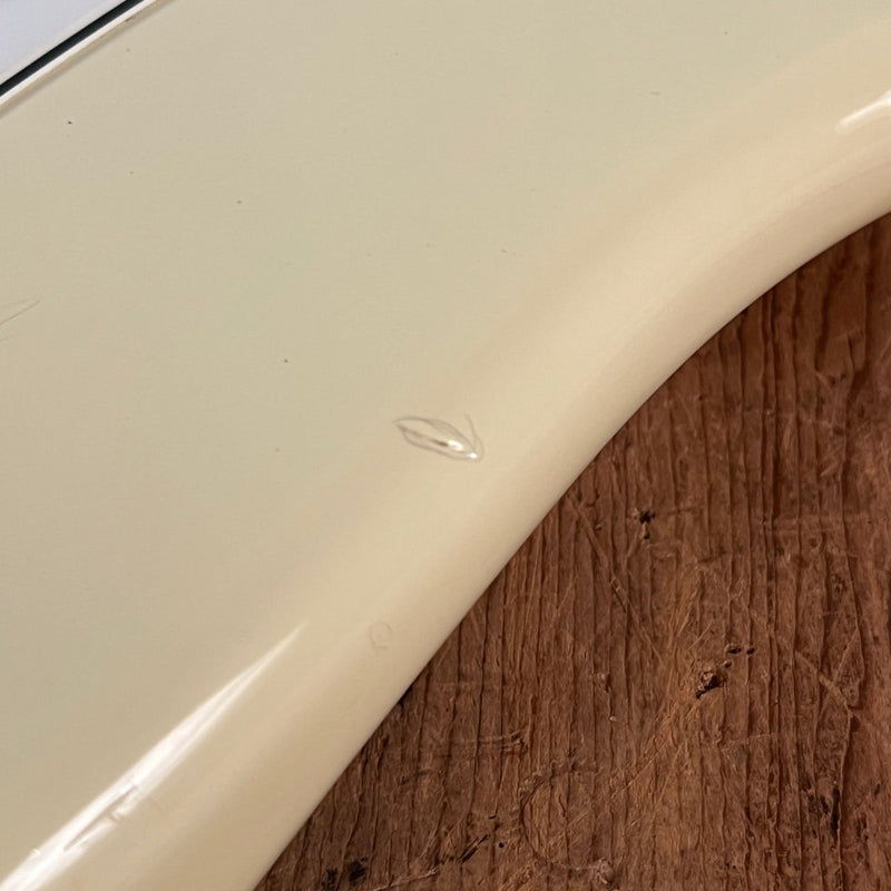 SOLD - Fender American Standard Stratocaster 1988 Olympic White - Mahar's Vintage Guitars