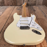 SOLD - Fender American Standard Stratocaster 1988 Olympic White - Mahar's Vintage Guitars