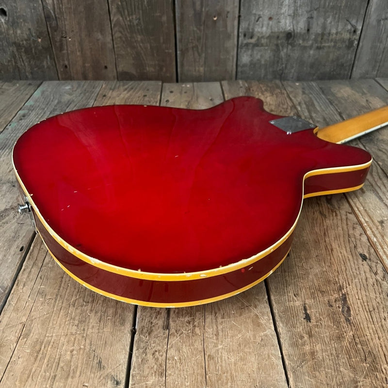 SOLD - Fender Coronado II 1967 Red - Mahar's Vintage Guitars