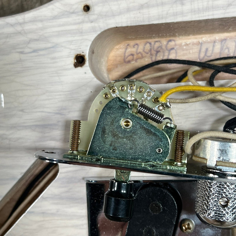 SOLD - Fender Custom '52 Telecaster Journeyman Relic 2022 White Blonde - Mahar's Vintage Guitars
