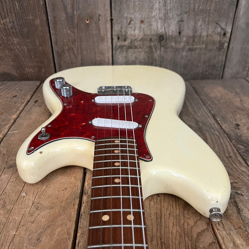 SOLD - Fender Duo Sonic 1964 Olympic White Pre CBS Clay Dot - Mahar's Vintage Guitars
