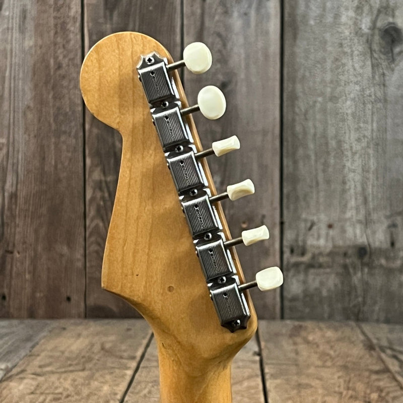 SOLD - Fender Duo Sonic 1964 Olympic White Pre CBS Clay Dot - Mahar's Vintage Guitars