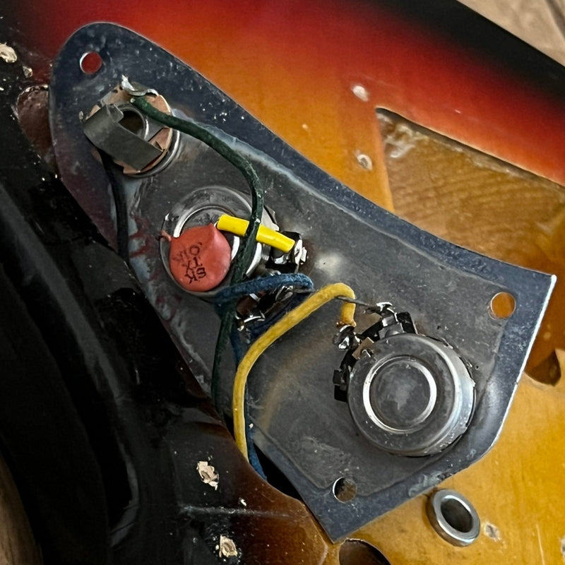 SOLD - Fender Jaguar 1963 Sunburst Pre CBS Vintage Electric Guitar Clay Dot - Mahar's Vintage Guitars