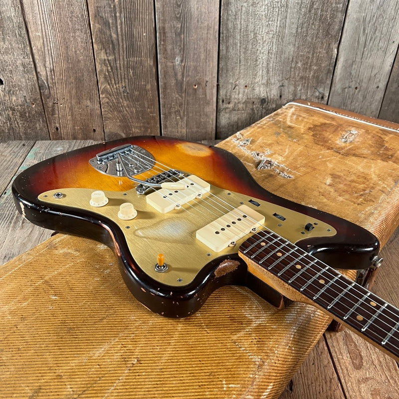 SOLD - Fender Jazzmaster 1959 Sunburst - Mahar's Vintage Guitars