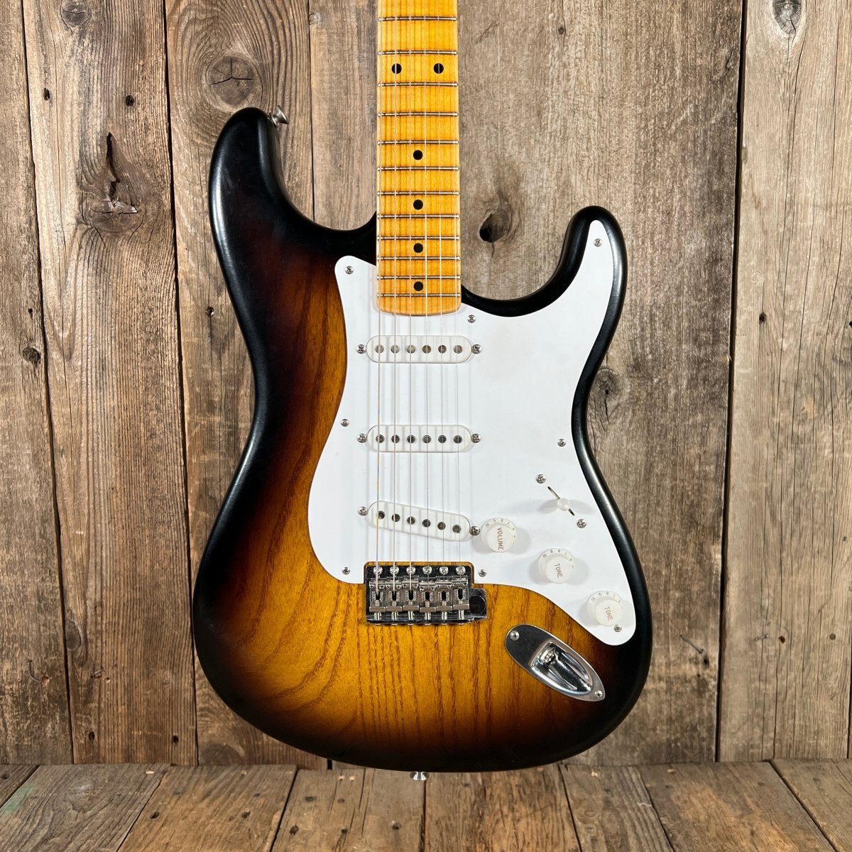 SOLD - Fender Masterbuilt Yuriy Shishkov Stratocaster 50th Anniversary Limited 2005 Sunburst - Mahar's Vintage Guitars
