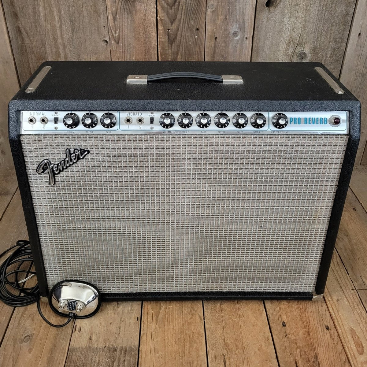 SOLD - Fender Pro Reverb 2x12 1975 vintage tube guitar amp - Mahar's Vintage Guitars