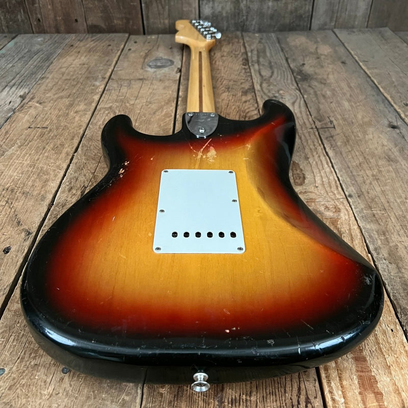 SOLD - Fender Stratocaster 1974 Sunburst - Mahar's Vintage Guitars