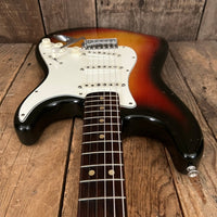 SOLD - Fender Stratocaster 1974 Sunburst - Mahar's Vintage Guitars