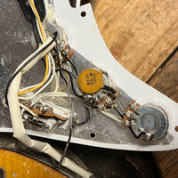 SOLD - Fender Stratocaster Dan Smith era 1982 Brown Sunburst - Mahar's Vintage Guitars