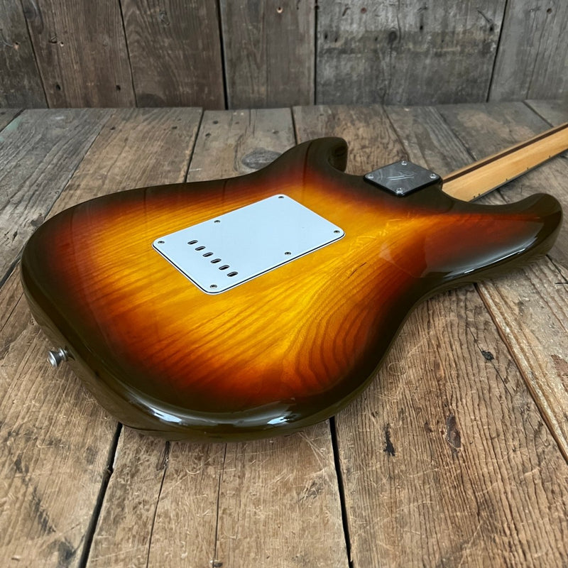SOLD - Fender Stratocaster Dan Smith era 1982 Brown Sunburst - Mahar's Vintage Guitars
