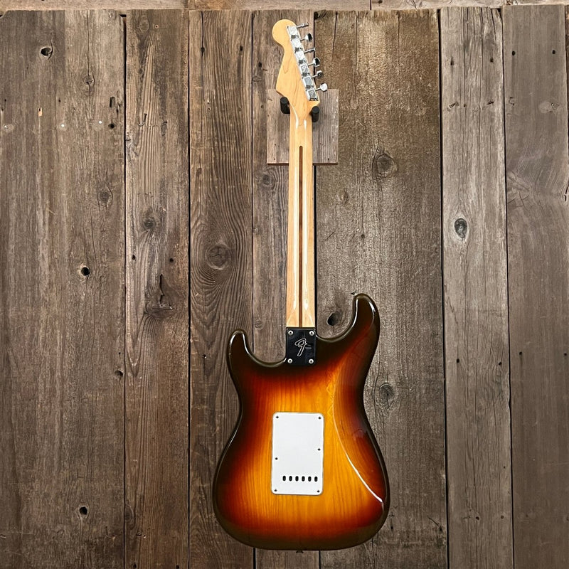 SOLD - Fender Stratocaster Dan Smith era 1982 Brown Sunburst - Mahar's Vintage Guitars