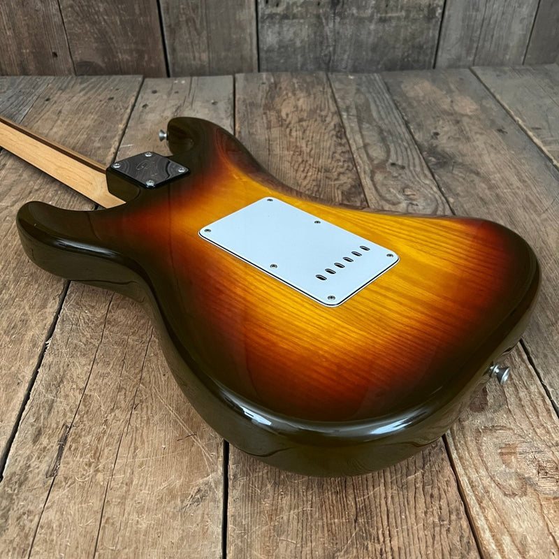 SOLD - Fender Stratocaster Dan Smith era 1982 Brown Sunburst - Mahar's Vintage Guitars