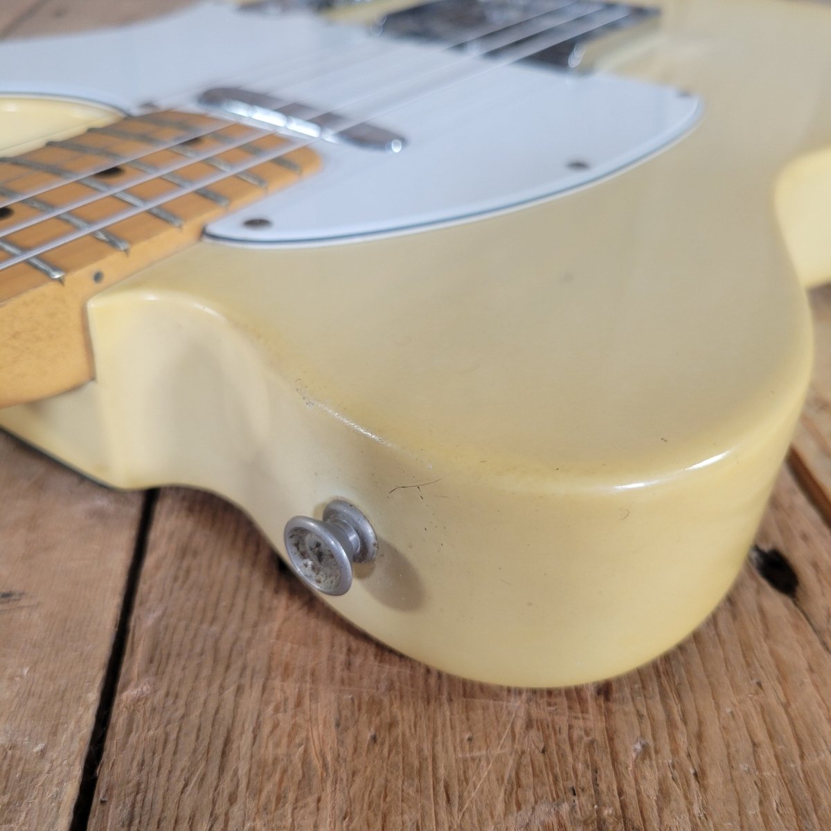 SOLD - Fender Telecaster 1975 Blonde – 100% Original Vintage Electric Guitar - Mahar's Vintage Guitars